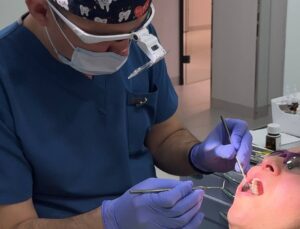 Имплантация зубов: Верните себе полноценную улыбку и комфорт! 🌟