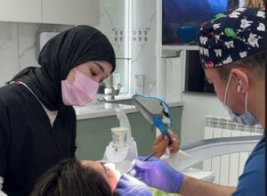 Профессиональная чистка зубов: Залог здоровья и свежести вашей улыбки! 💎